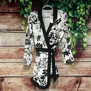 Abercrombie & Fitch Floral Hawaiian Wrap Dress Mini Robe Medium Petite Hawaiian